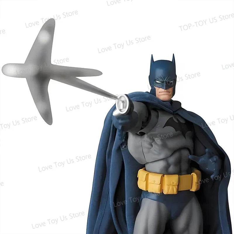 HOT in Stock CT Toys Batman Hush Blue Version Mafex 105 Black Version Dc Bat Man Anime Action Figure Figurine Model Statue Gift