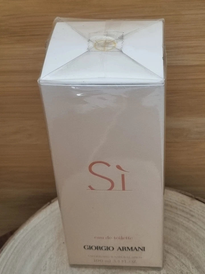 Si Eau de Toilette by Giorgio Armani 100ml Spray, Discontinued